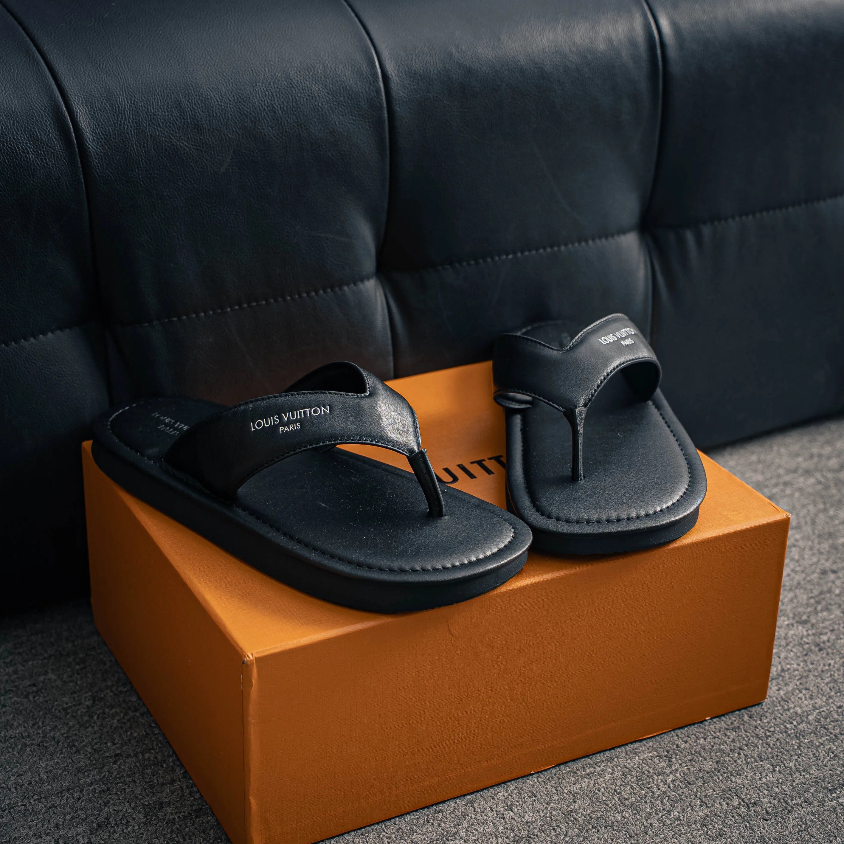 # LOUIS VUITTON ｜ 2026ss LOUIS VUITTON Venice Cowhide Leather Shoes Shoes Sandals 。 Cowhide Leather ，Shoes